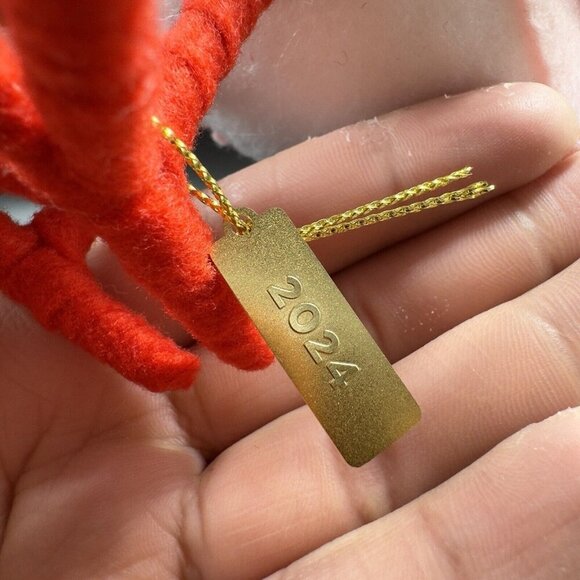 2024 Target Spritz Bird Kingsley Featherly Friends Valentine's King of Hearts - Picture 8 of 15